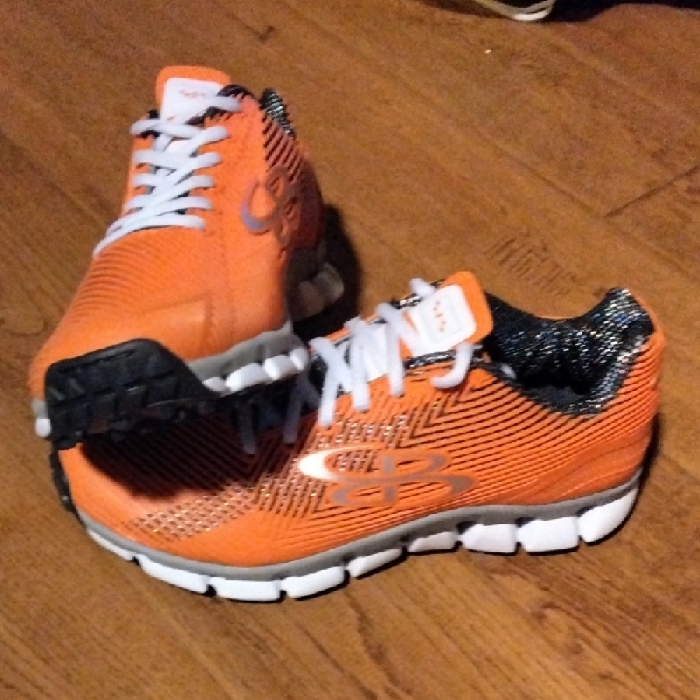 BOOMBAH Women's Orange Sneakers